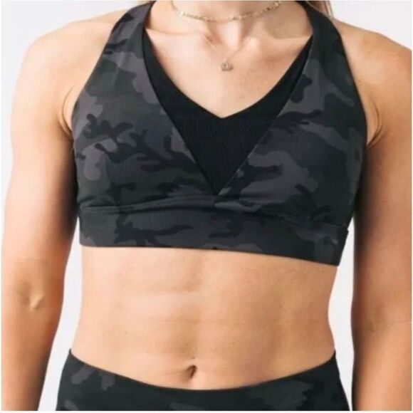 Zyia Active - Forest Camo V Neck Adjustable Mesh Sports Bra - Size M - Picture 9 of 9
